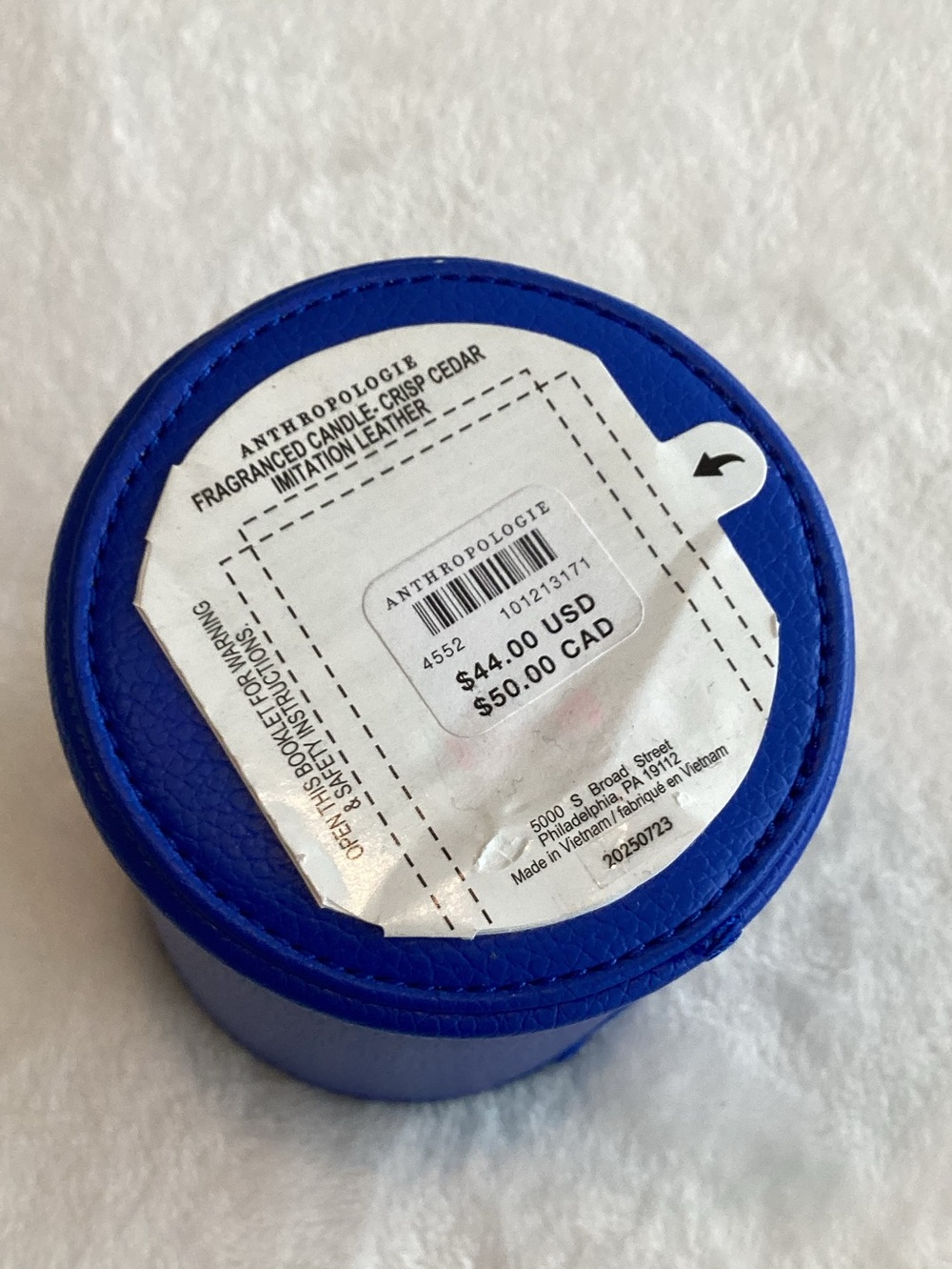 Anthropologie New York City Candle Embossed Woody Crisp Cedar New Blue - Picture 4 of 5